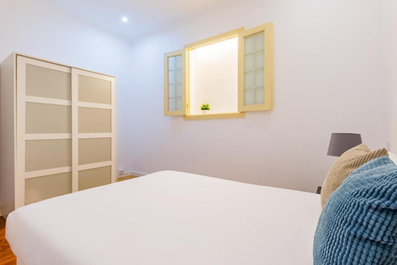 Almirante With 3 Bedrooms Lejlighed